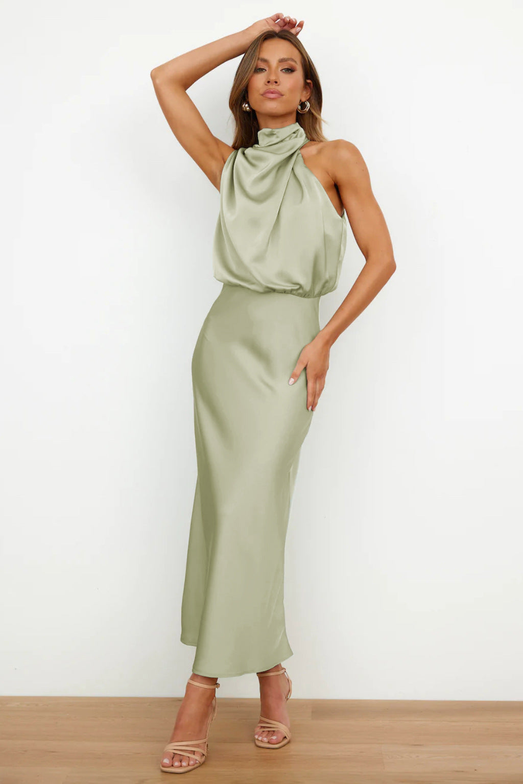 Quentin | Vestido drapeado cuello alto