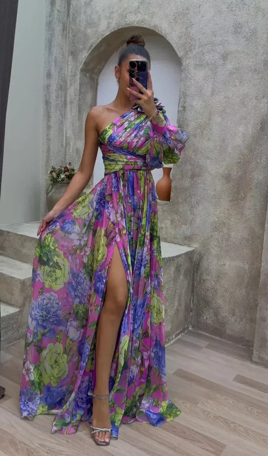 Mabel | Vestido maxi drama floral con mangas largas