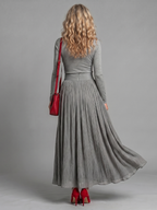 Concha | Vestido midi cuello alto manga larga cintura definida