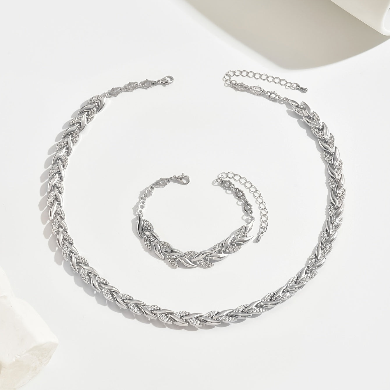 Claudine™ | Elegancia escamada