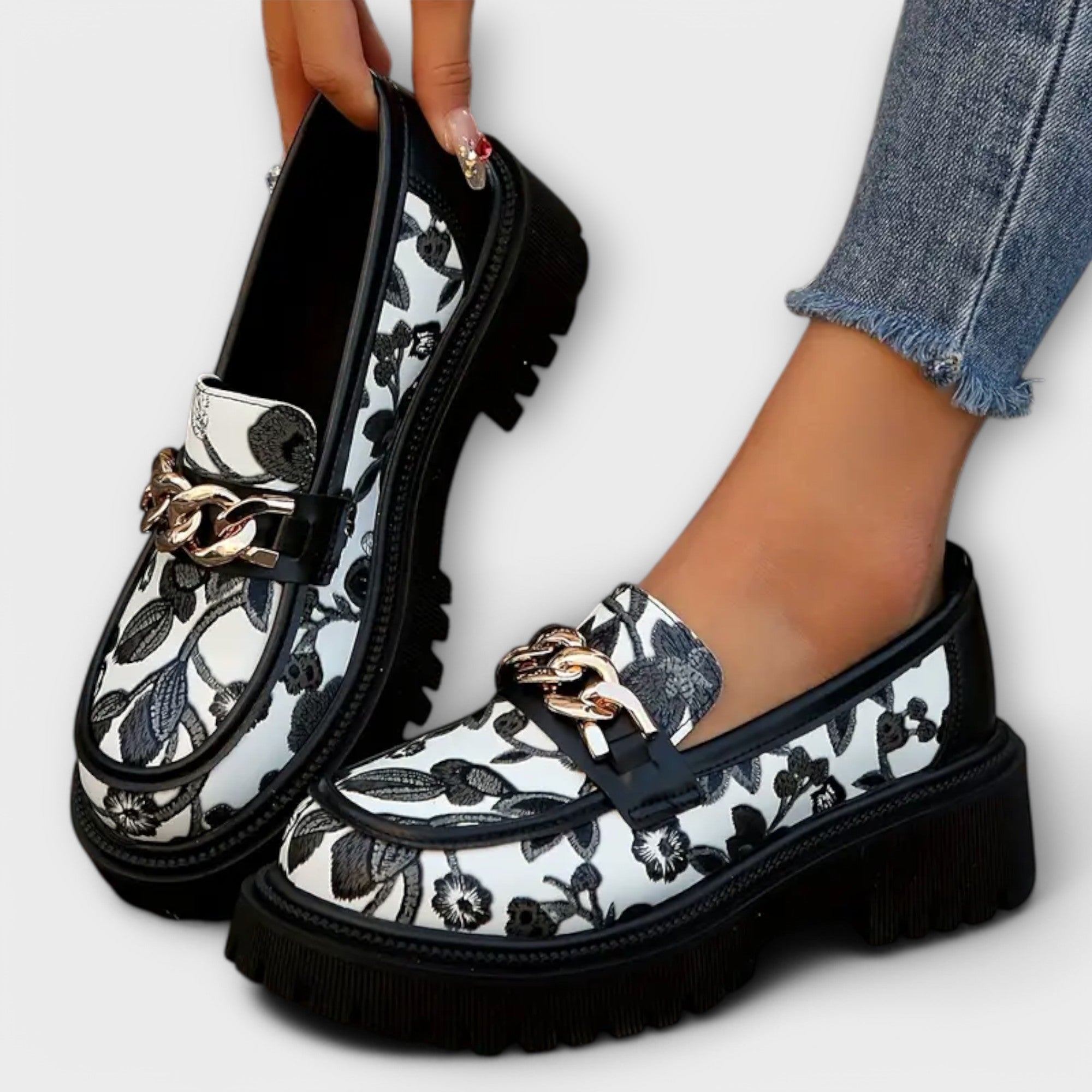 Amira | Mocasines altos y elegantes