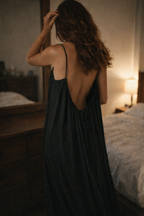 Luna | Vestido relajado de espalda abierta