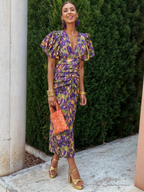 Ursula | Vestido midi plisado vibrante con hombros esculpidos