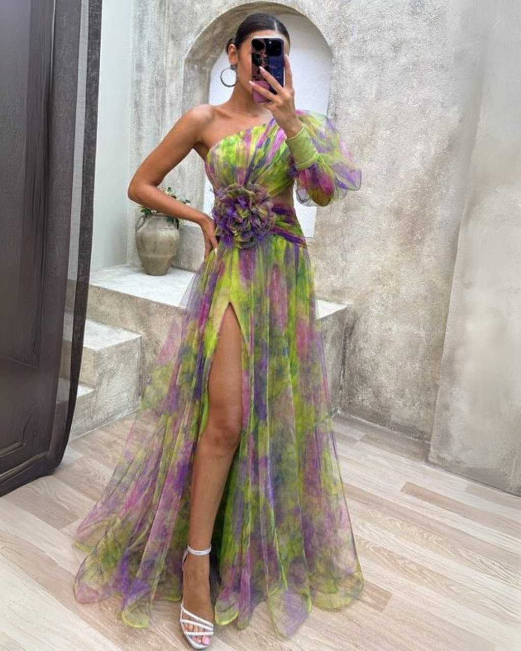 Marni | Vestido midi plisado atemporal escote V