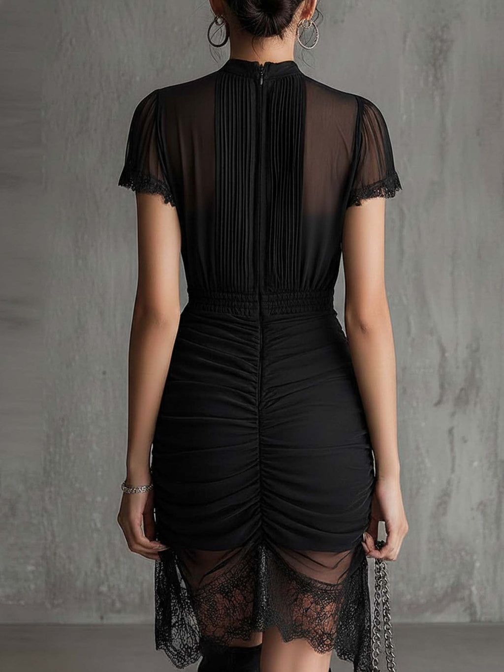 Zoe | vestido mini fluido con detalle de encaje